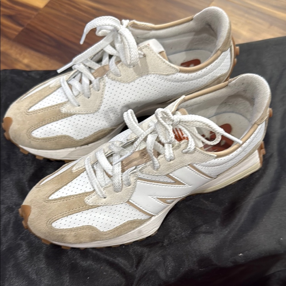 Mens White and Tan Sneakers new balance